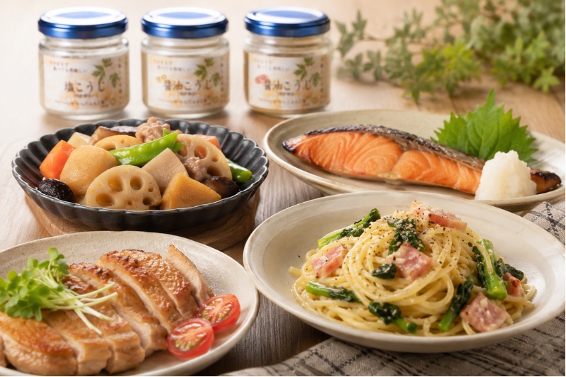 醤油麹・塩麹を使った料理と、3種の瓶